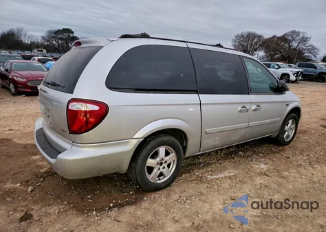2005 Dodge Grand Caravan Sxt z USA, uszkodzony, nr VIN 2D4GP44L65R394609